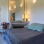 Bed & Breakfast D'hotes Les Jardins De Marie, Sci Charles Iii 2*