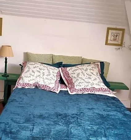 Bed & Breakfast D'hotes Les Jardins De Marie, Sci Charles Iii 2*