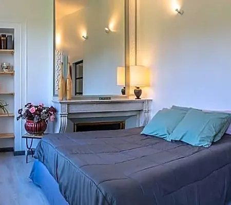 Bed & Breakfast D'hotes Les Jardins De Marie, Sci Charles Iii